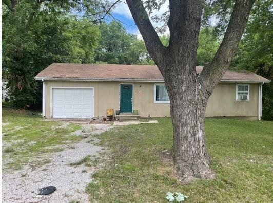 513 S THORNTON ST, Richmond, MO 64085