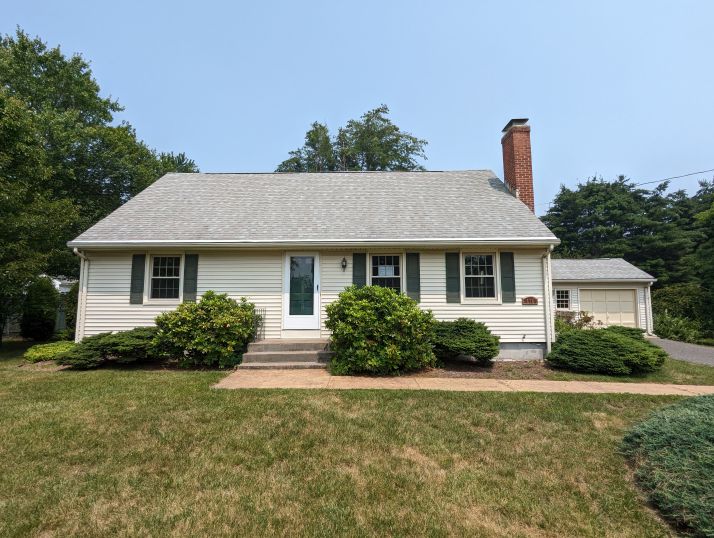 176 Hampden Rd, East Longmeadow, MA 01028