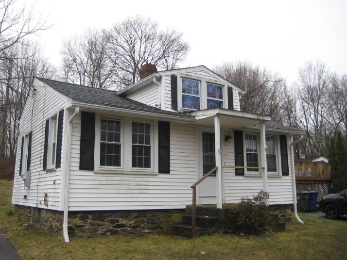 9 Bristol Street, Willimantic, CT 06226