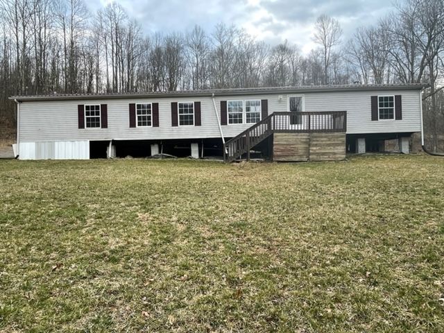 698 Greer Drive, Masontown, WV 26542