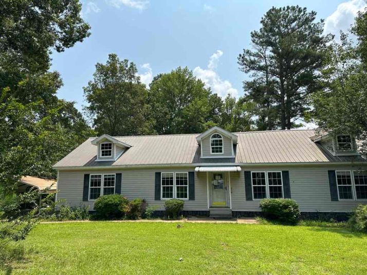 372 Rd 1325, Tupelo, MS 38804