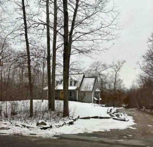 1436 E WALLUM LAKE RD, Pascoag, RI 02859