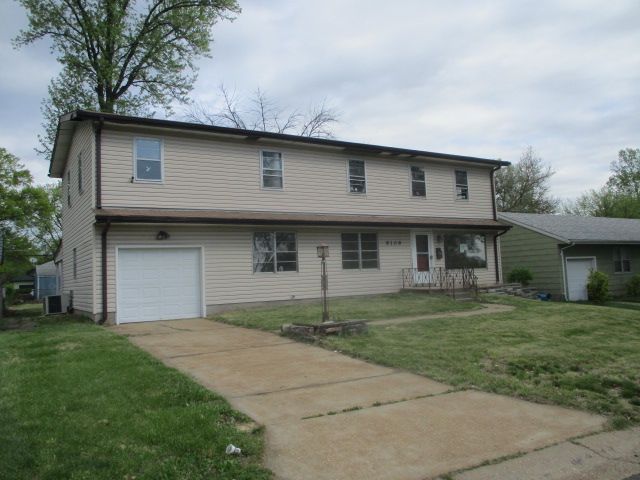 9109 Saint Cyr Dr, Saint Louis, MO 63136