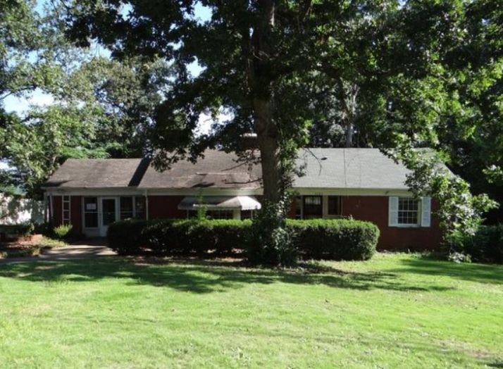 4025 Calhoun Drive, Columbus, GA 31903
