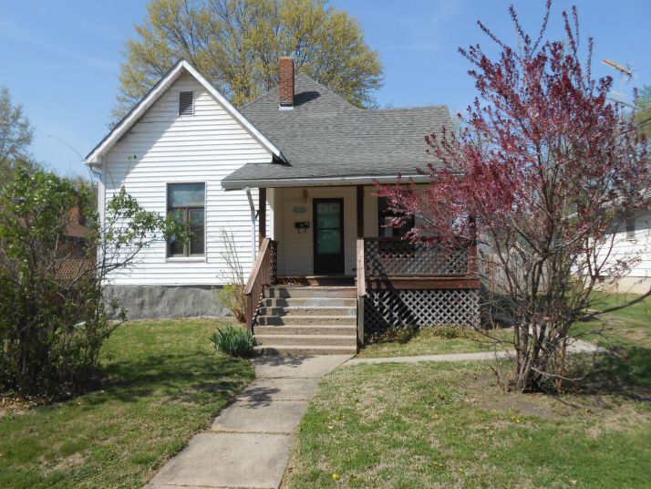 1207 Cooper St, Chillicothe, MO 64601