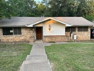 3112 Rosemary Ln, Tyler, TX 75701