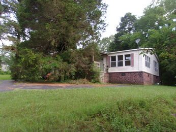 88 Embry Rd, Byhalia, MS 38611