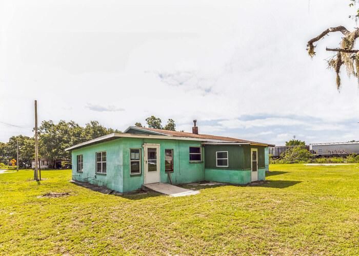 2220 2ND ST, Mulberry, FL 33860