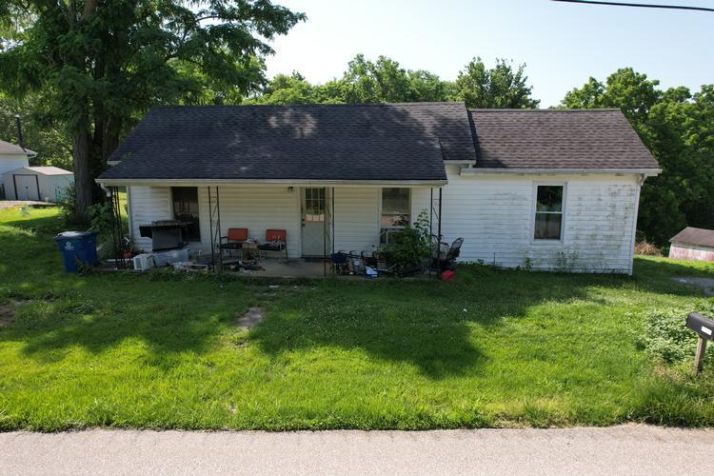 2945 Gardnersville Rd, Crittenden, KY 41030