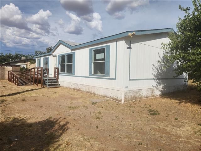 3593 E Cardinal Ln, Kingman, AZ 86409