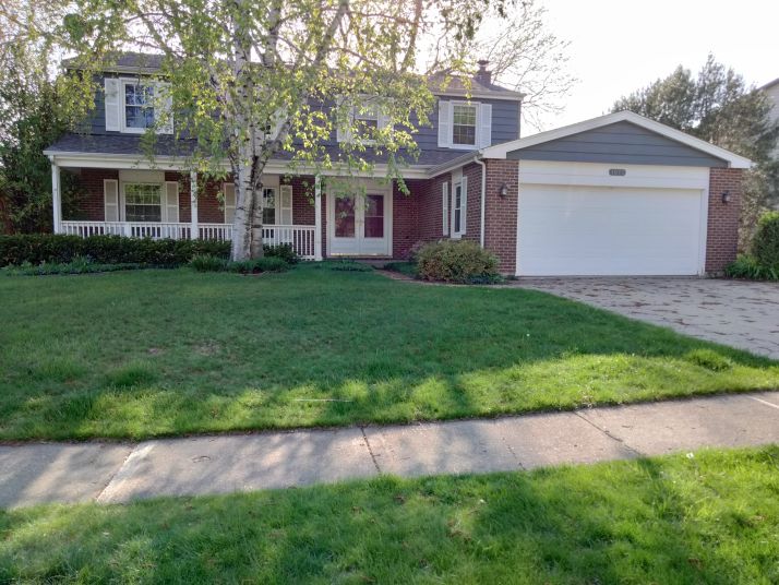 1073 Tamarack Ln, Libertyville, IL 60048