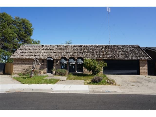 553 Del Rio Cir, Oakdale, CA 95361