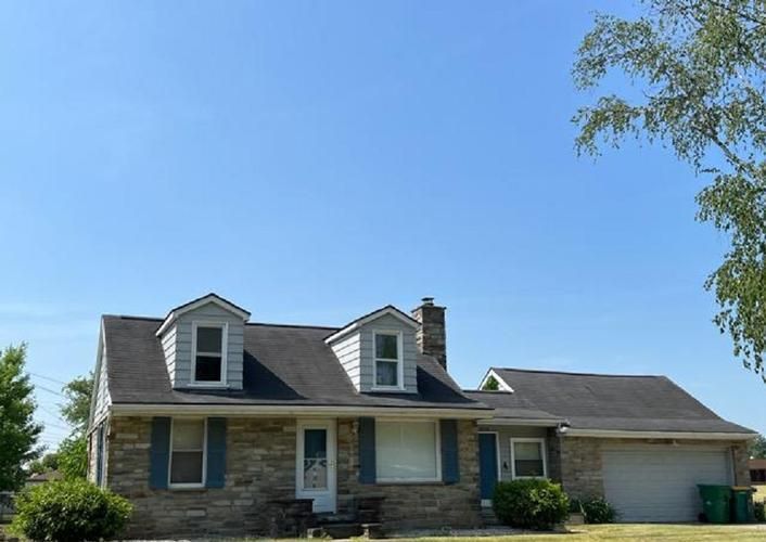 1029 MICHIGAN ST, Brighton, MI 48116
