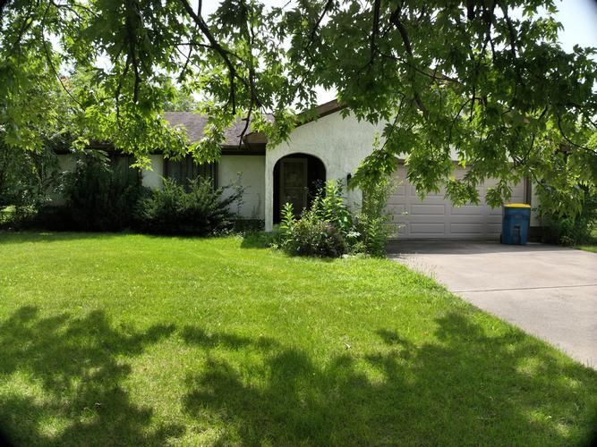 515 INGLE DR, Ossian, IN 46777