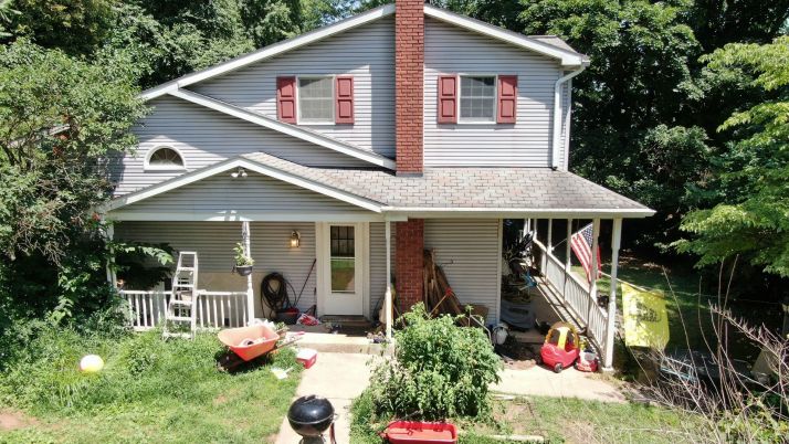 2046 CHURCH RD, Hummelstown, PA 17036