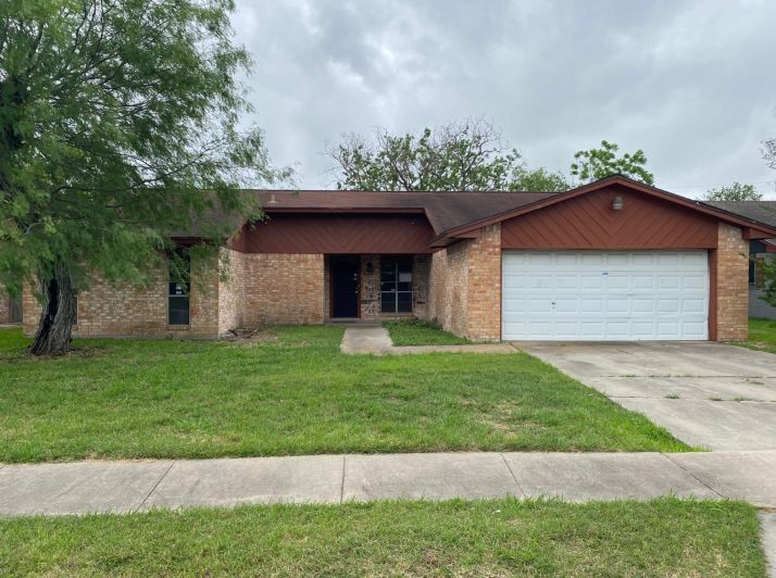 3621 Beauregard Dr, Corpus Christi, TX 78415