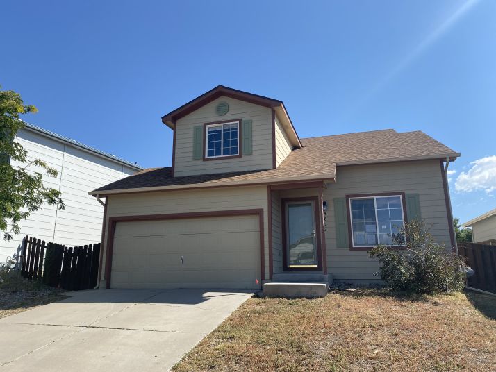 4824 Prospect Dr, Pueblo, CO 81008