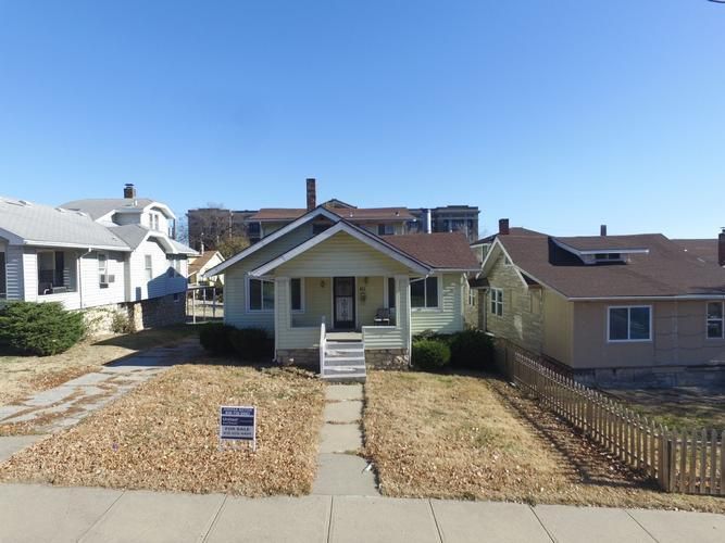 411 LAWN AVE, Kansas City, MO 64124