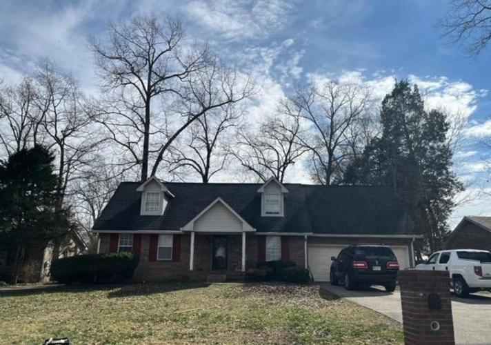 241 MILLSTONE CIR, Clarksville, TN 37042