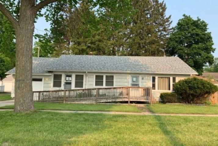 74220 1ST ST, Armada, MI 48005