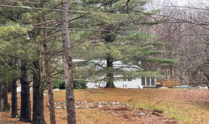 231 COLD SPRING RD, Berlin, NY 12022