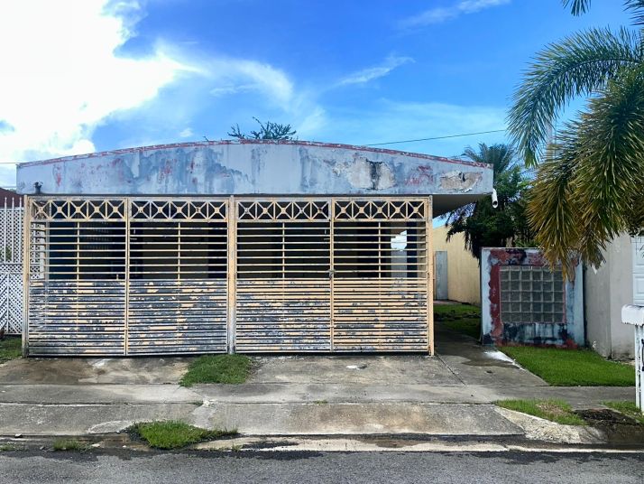 3e-42 Camino Del Valle St, Toa Alta, PR 00953