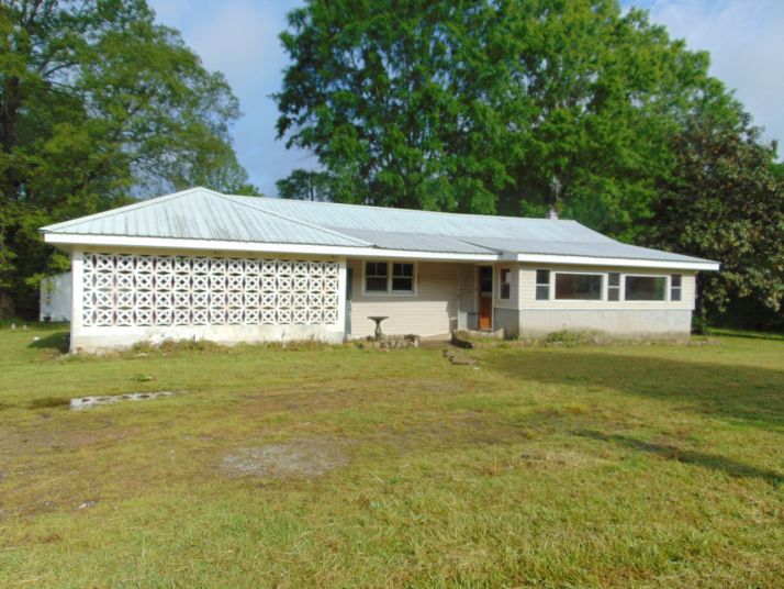 743 Beaumont Rd, Rock Spring, GA 30739