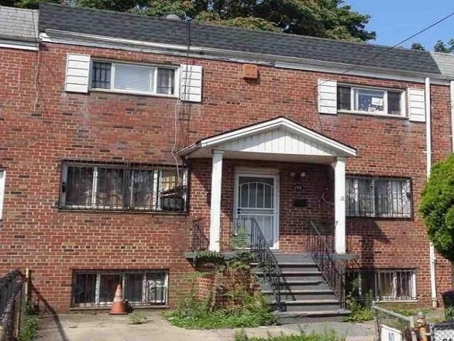 672 VAN SICLEN AVE, Brooklyn, NY 11207