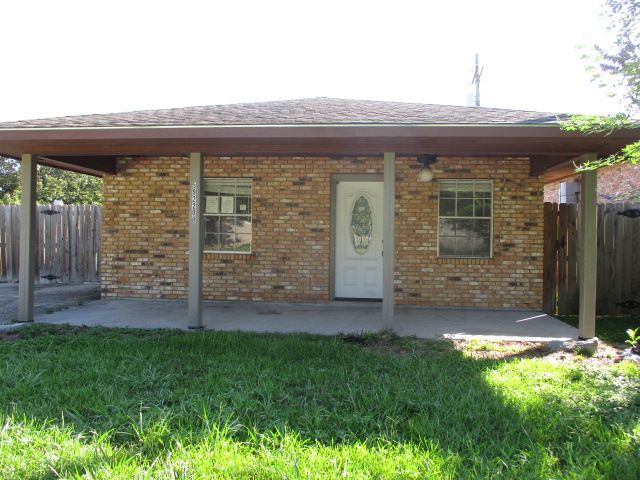 59220b Belleview Dr, Plaquemine, LA 70764