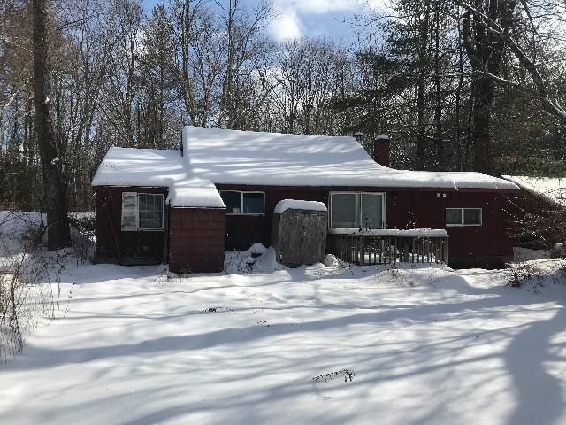 38 PIERCE LAKE RD, Antrim, NH 03440