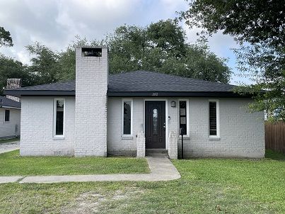 2612 4th St, Lake Charles, LA 70615