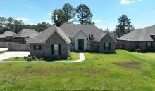 815 LEE DR Ponchatoula, LA 70454