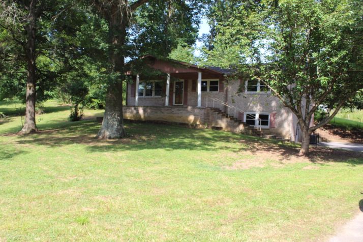 1310 Baldridge Dr, Johnson City, TN 37604