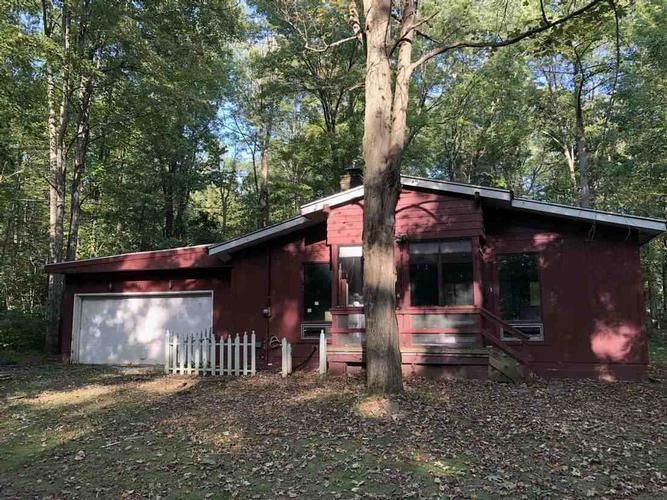 2213 FOX RUN, Rock Creek, OH 44084