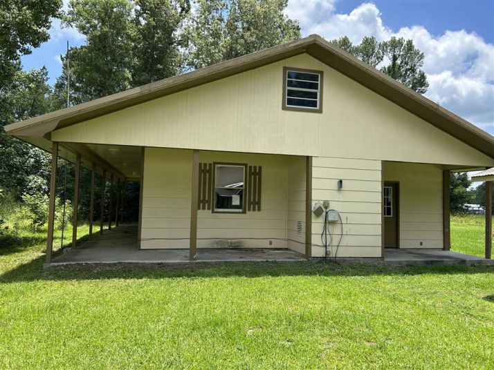 22166 La Highway 444, Livingston, LA 70754