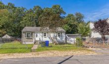 44 BRUCE ST Springfield, MA 01119