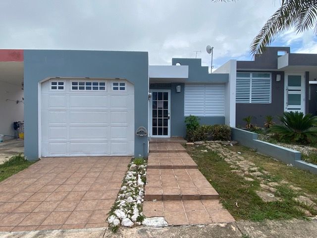 L-8 Peto St, Bayamon, PR 00957