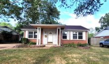 9700 Hale Dr Saint Louis, MO 63123