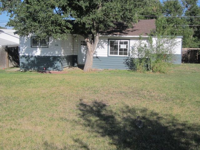 1235 S Kenwood St, Casper, WY 82601