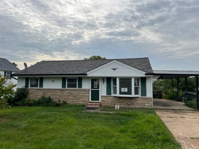 618 Dornseif Dr, Arnold, MO 63010