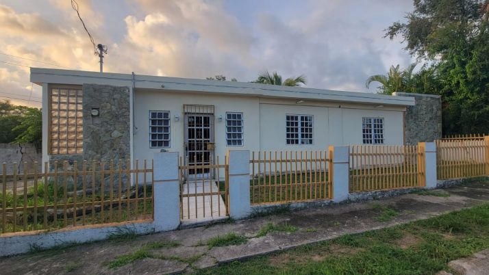 2415 Prado St, Ponce, PR 00732