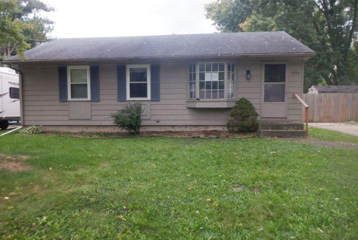 5806 Deerfield St, Portage, MI 49024
