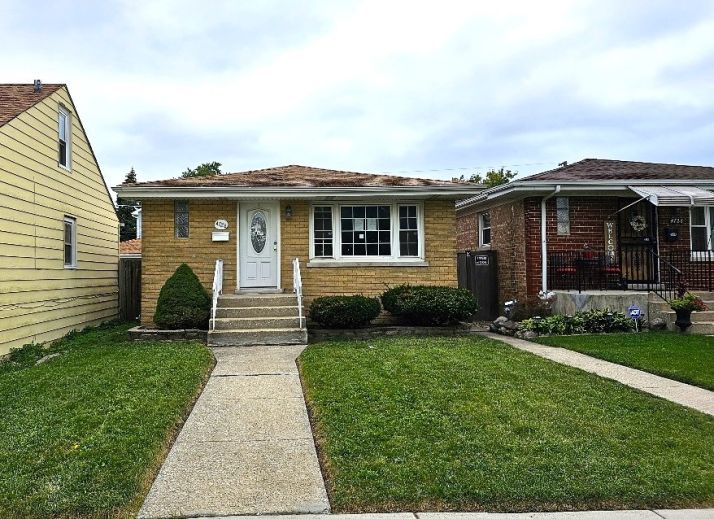 4728 S Latrobe Ave, Chicago, IL 60638