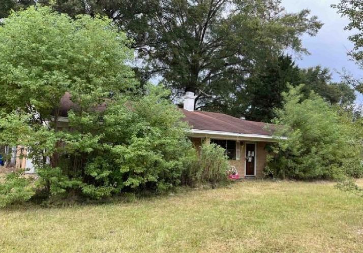 12161 CROSSETT RD, Bastrop, LA 71220