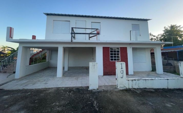 19 11 St, Toa Baja, PR 00949