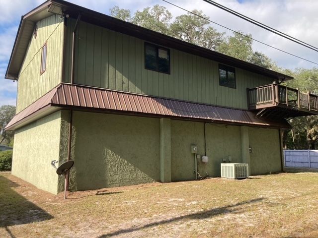 104 Kolski Dr, Crescent City, FL 32112