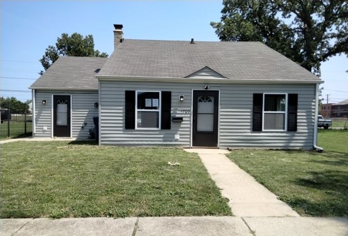 1709 Greenfield Ave, North Chicago, IL 60064