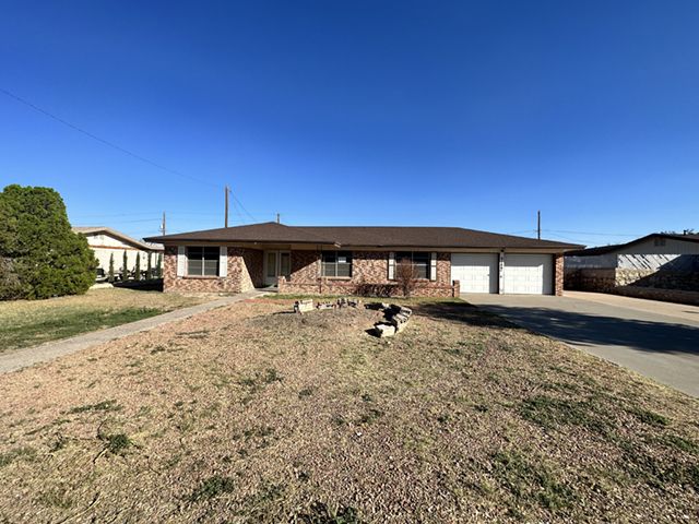 9180 Coventry Cir, El Paso, TX 79907