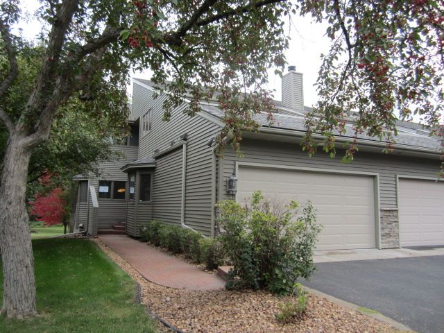 11763 Undercliff St NW, Minneapolis, MN 55433