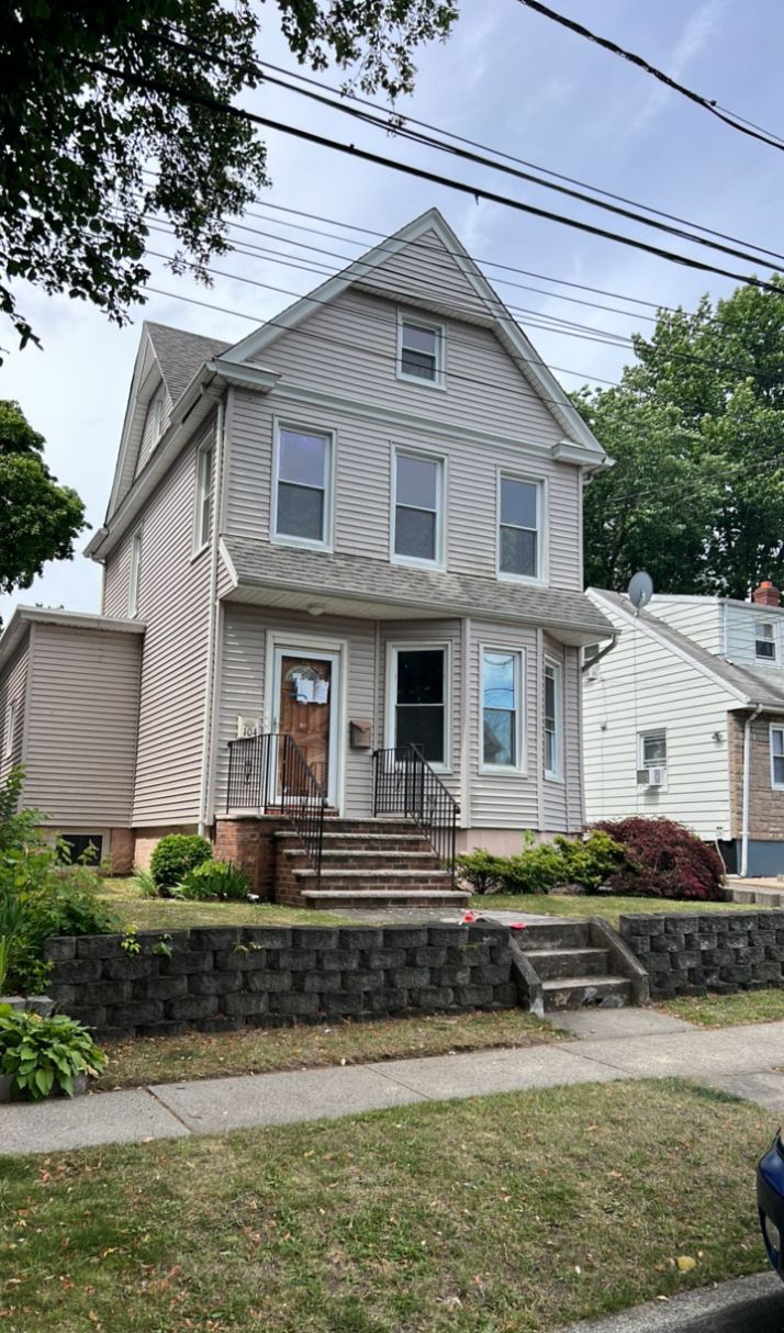 104 Park Ave  02, Maywood, NJ 07607